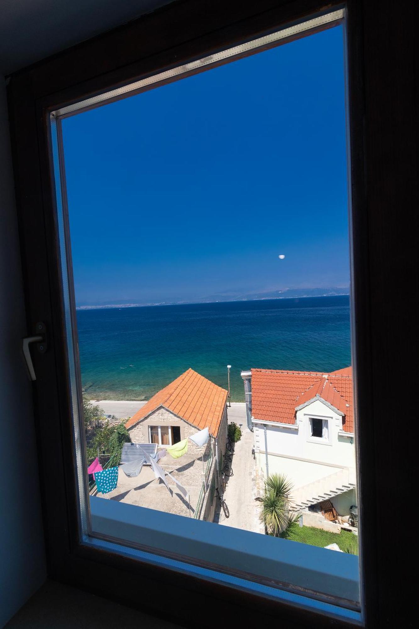 Taverna & Rooms Sutivan Bagian luar foto